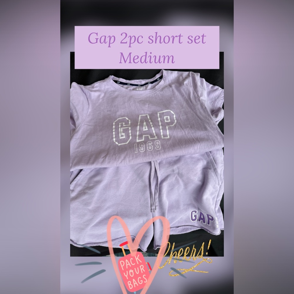 GAP 2 piece short set Medium